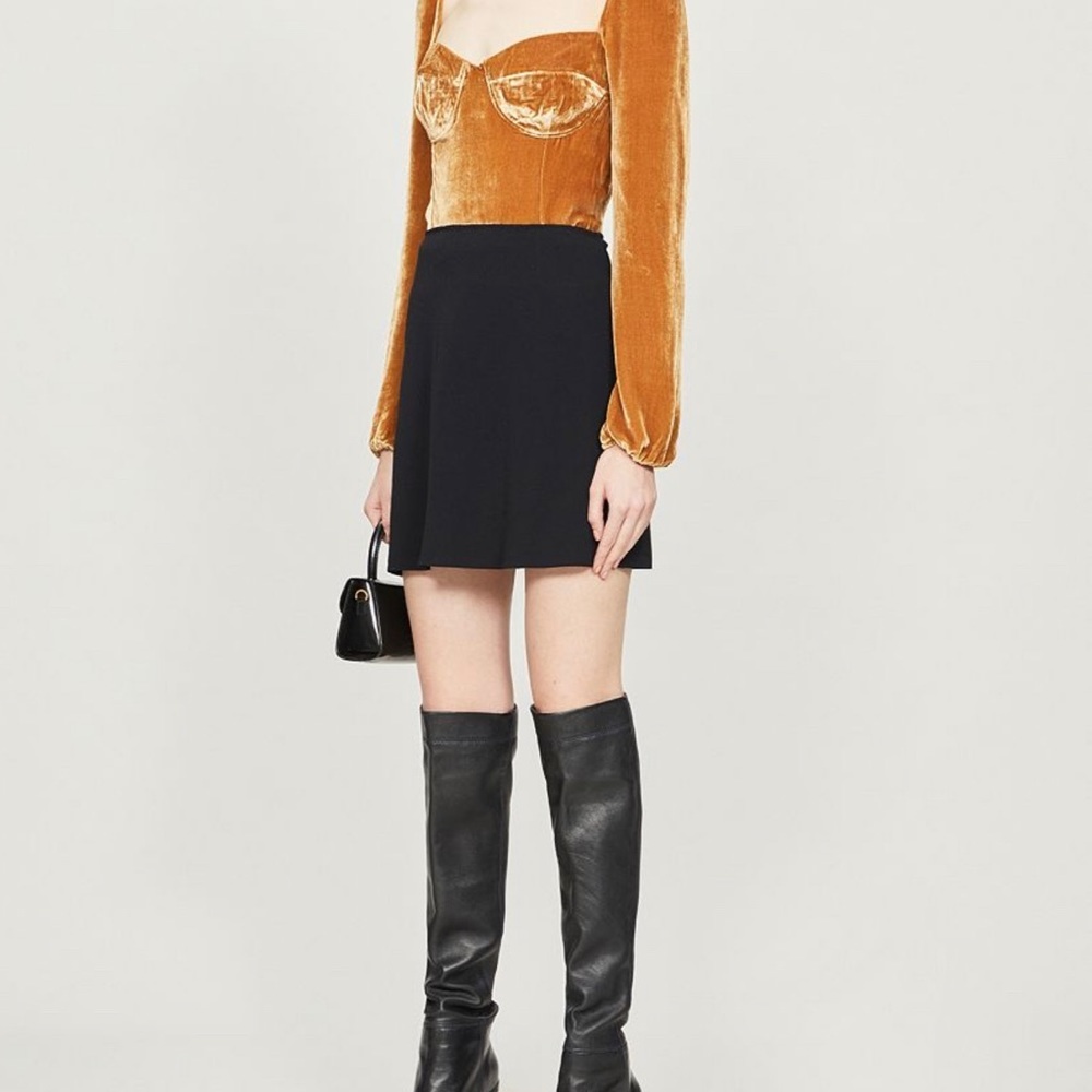 Reformation Mallory velvet top - Picture 4 of 8